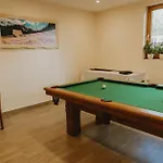 Drewniane Izby Pilchowka Apartmán *
